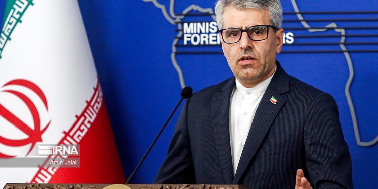 حیات تروریست‌ها در سوریه ناشی از حضور آمریکا است/ هدف نشست ژنو گفت‌وگو بود نه مذاکره